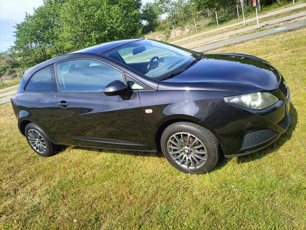 Seat Ibiza 1.2 51KW 3DRS 2009 Zwart, Auto's, Voorwielaandrijving, 31 €/maand, 1198 cc, Handgeschakeld