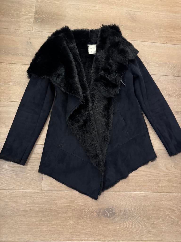 Dames jas van Pull & Bear maat S, Ophalen of Verzenden, Zo goed als nieuw, Maat 36 (S), Zwart