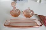 Antiek oud rose glazen parfumstel / kaptafel set. Art deco., Antiek en Kunst, Antiek | Glas en Kristal, Ophalen of Verzenden