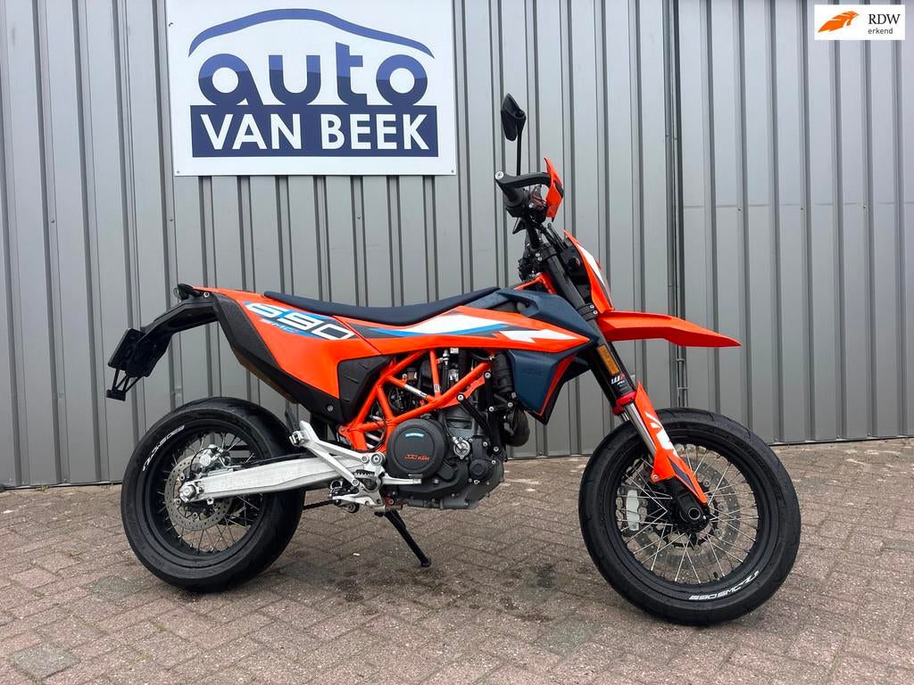 KTM Tour 690 SMC R, Motoren, Motoren | KTM, 693 cc, Bedrijf, Toermotor, 12 t/m 35 kW