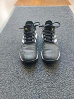 Hockeyschoen, Sport en Fitness, Hockey, Verzenden, Zo goed als nieuw, Schoenen