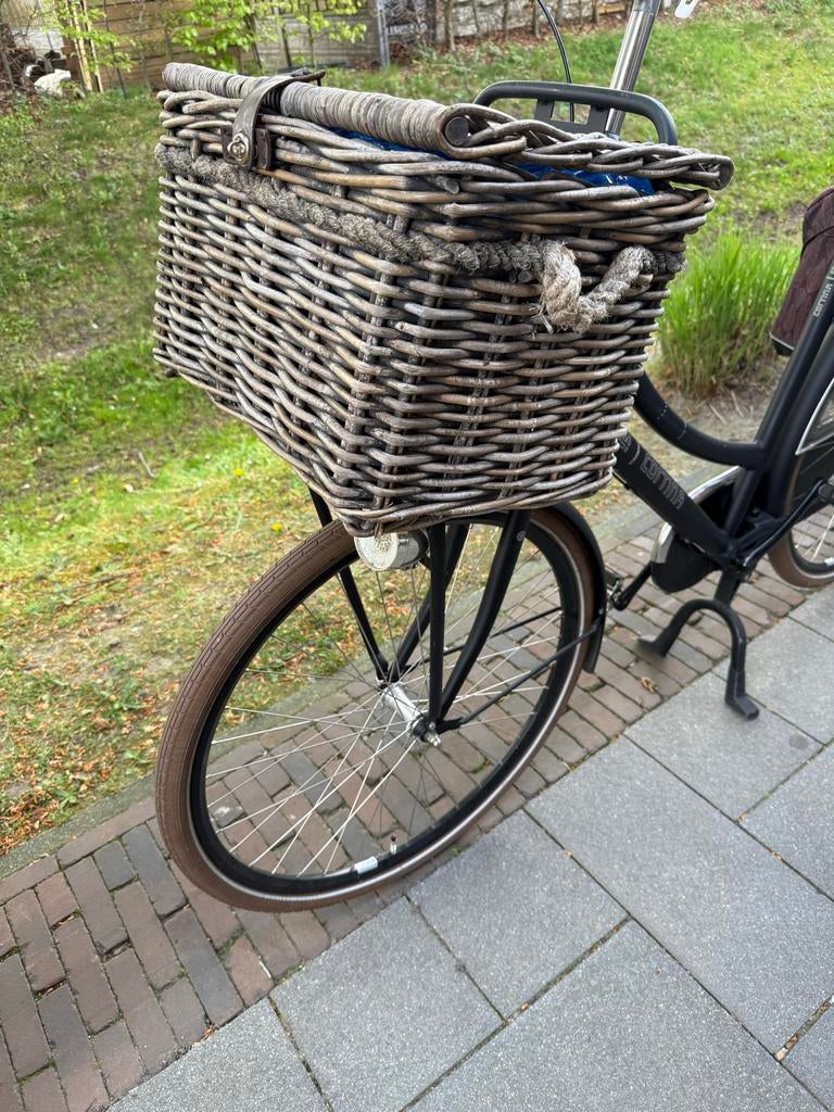 Cortina mamafiets met mand en fietstassen, Gijpsvintage, Info@gijpsvintage.nl, Trommelrem, Ophalen