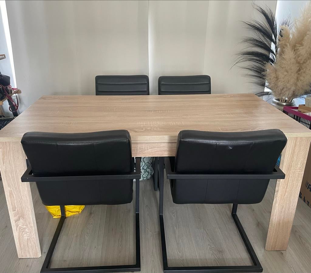 Sonoma beige houten eettafel, gehele set te koop, Huis en Inrichting, Tafels | Eettafels, Gebruikt, 150 tot 200 cm, Vier personen