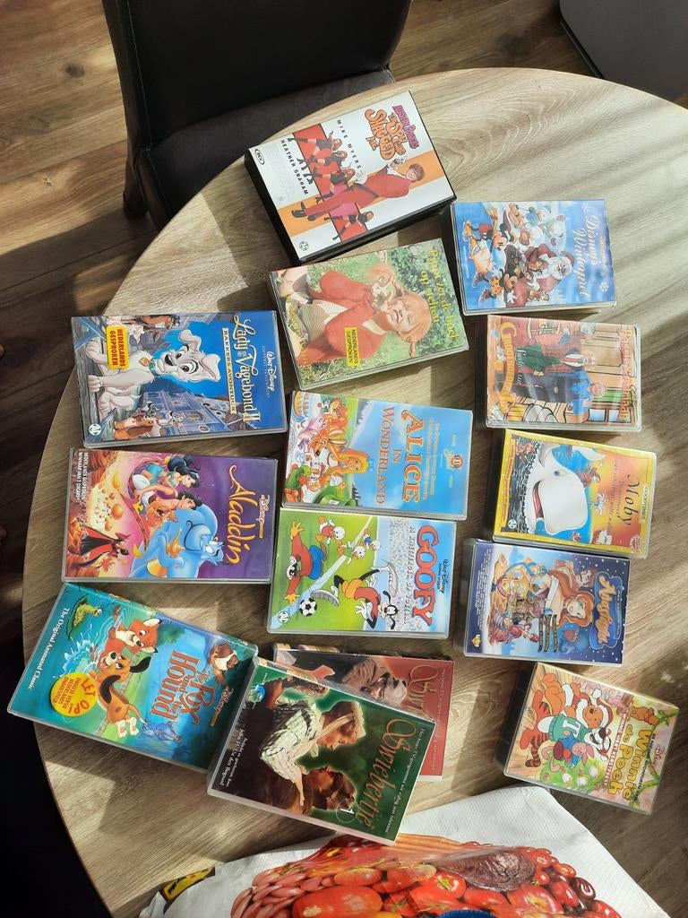 Vele videobanden, Cd's en Dvd's, VHS | Kinderen en Jeugd, Alle leeftijden, Ophalen of Verzenden, Overige typen