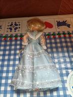 Fleur barbie pop met blauwe jurk 28 cm groot, Ophalen of Verzenden, Zo goed als nieuw, Pop