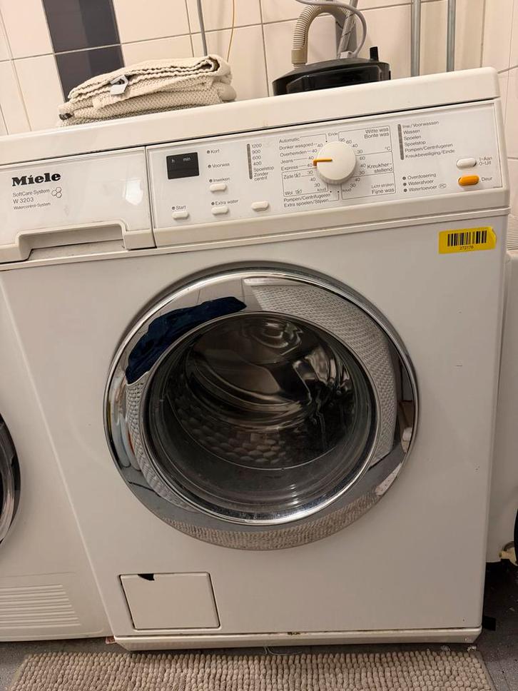 Miele SoftCare System W 3203 Wasmachine, Witgoed en Apparatuur, Wasmachines, Gebruikt, Voorlader, 6 tot 8 kg, 85 tot 90 cm, 1200 tot 1600 toeren