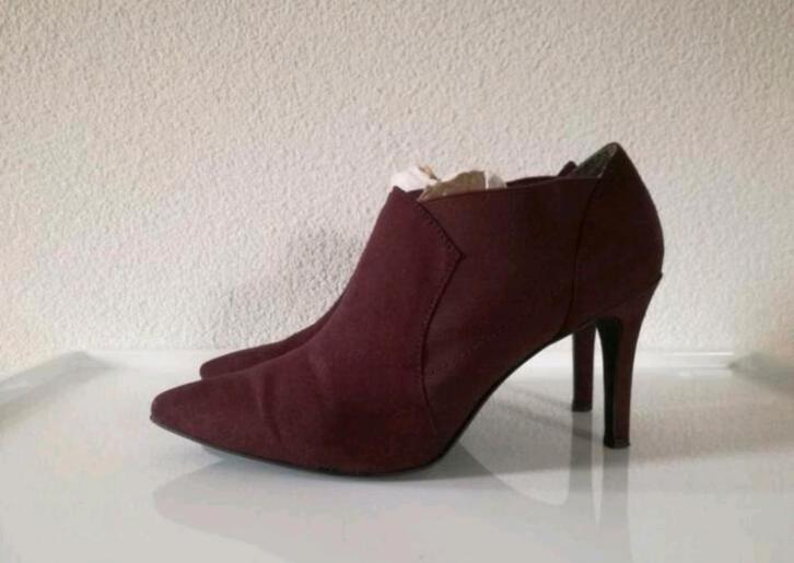 Anna Field Enkellaarsjes Bordeaux Maat 39, Kleding | Dames, Schoenen, Zo goed als nieuw, Rood, Ophalen of Verzenden