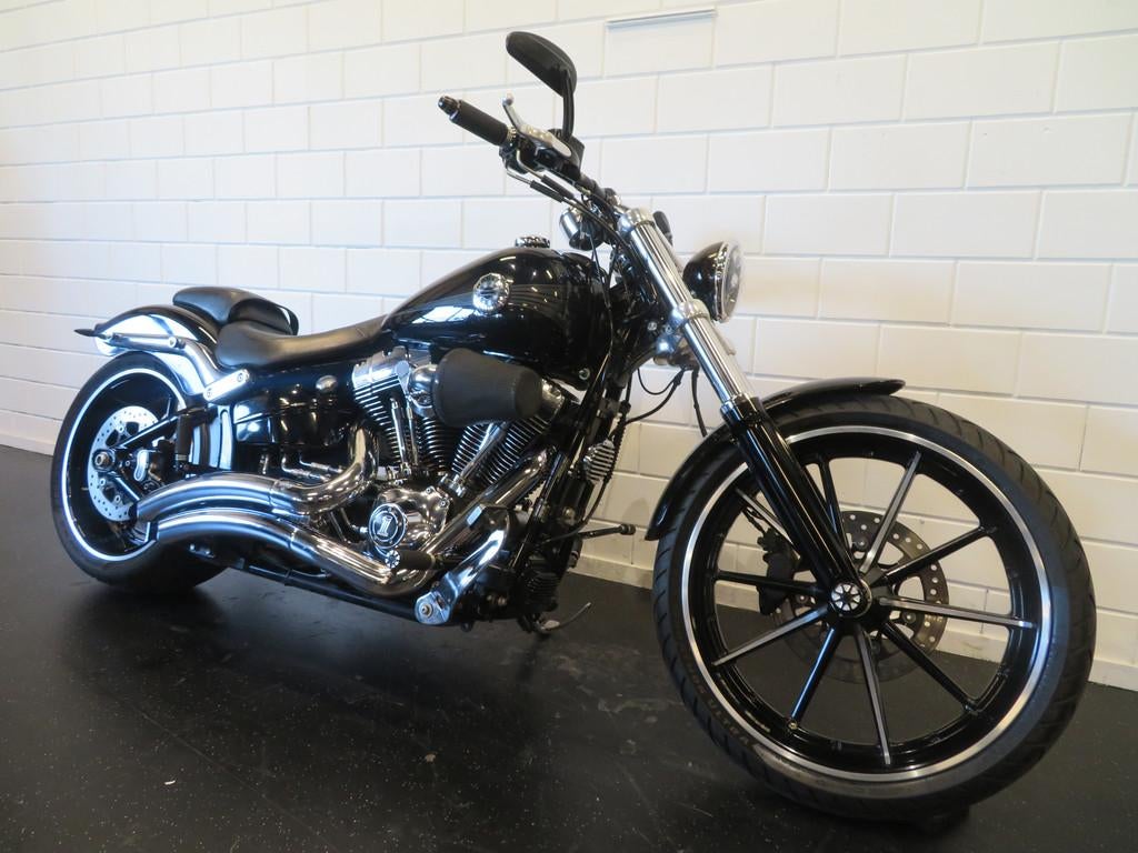 Harley-Davidson BREAKOUT FXSB SPECIAL 260 5 HD TOP!, Motoren, Motoren | Harley-Davidson, Bedrijf, Chopper
