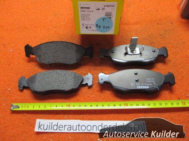 Remblokken voorzijde Citroen Saxo Xsara Peugeot 106 205 306, Citroën, -, -, Nieuw