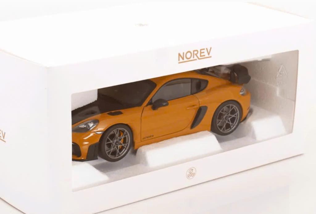 Porsche Cayman GT4 RS Weissach Bruin 2023 1/18 NOREV 187252, Hobby en Vrije tijd, Modelauto's | 1:18, Verzenden, Nieuw, Auto, Norev