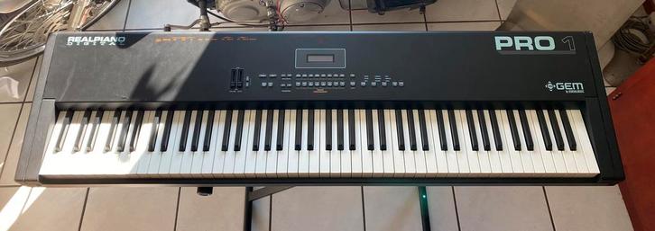 GEM PRO1 Stage Piano, Muziek en Instrumenten, Keyboards, Gebruikt, 61 toetsen, Gem, Ophalen