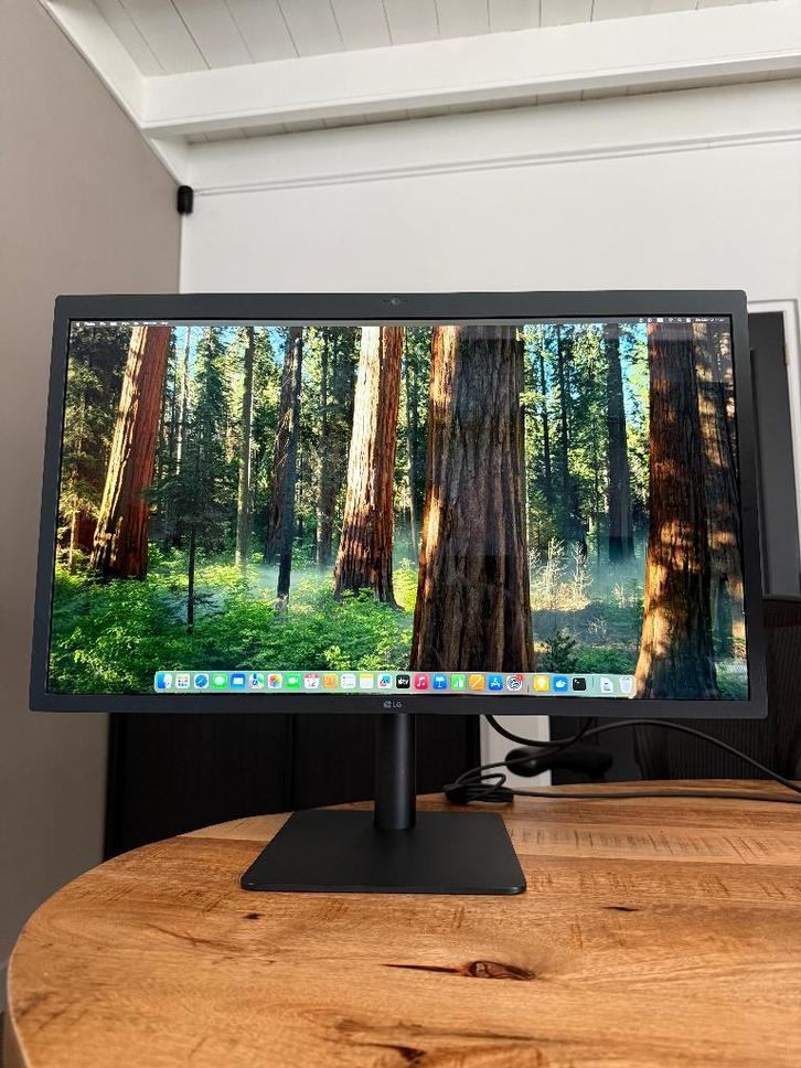 LG Ultrafine 5K IPS 27 Inch INC BTW, Computers en Software, Monitoren, Zo goed als nieuw, 60 Hz of minder, Thunderbolt, Ingebouwde speakers