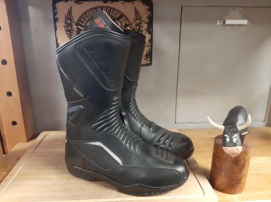 Buse B110 motorlaarzen maat 40 motor laarzen maat 40 nieuw, Motoren, Kleding | Motorkleding, Pascalstraat 6 1704 RD Heerhugowaard