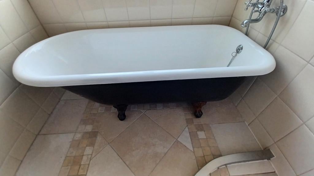 Gietijzeren bad. Gebruikt maar nog in uitstekende staat., Huis en Inrichting, Badkamer | Complete badkamers, Ophalen