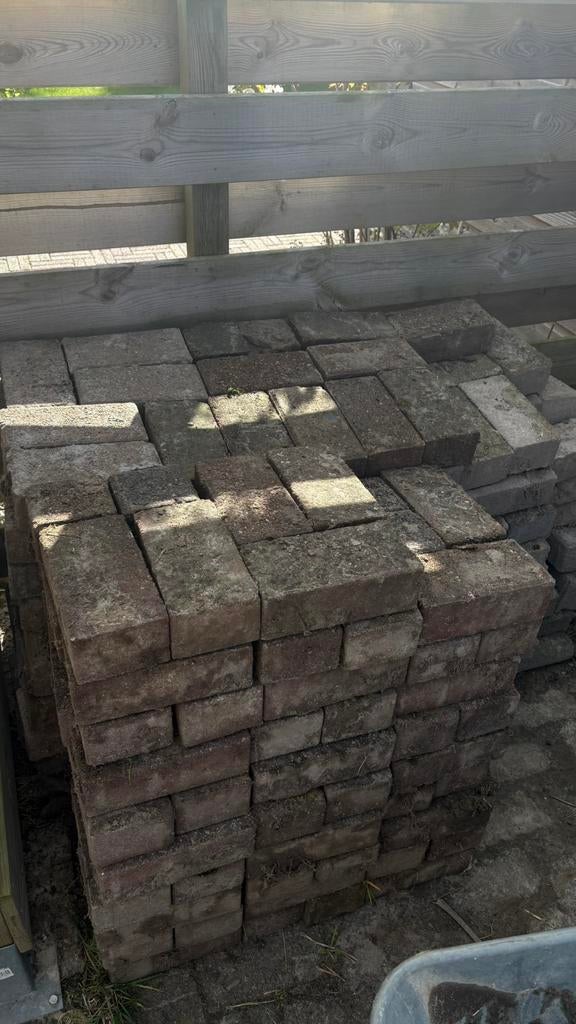 Gratis, Tuin en Terras, Tegels en Klinkers, Ophalen, Gebruikt, Beton, Klinkers