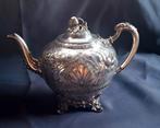 Antieke Verzilverde Theepot met Rococo Drijfwerk, Antiek en Kunst, Ophalen of Verzenden