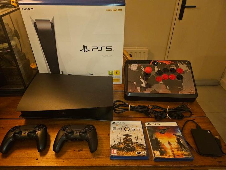 PS5 met 2 controllers, arcade stick 2 games en externe hd2tb, Spelcomputers en Games, Games | Sony PlayStation 5, Gebruikt, Ophalen