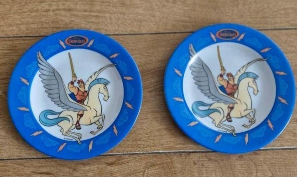 Twee Disney Arcopal ontbijtbordjes Hercules, Ophalen of Verzenden, Bord(en), Overige stijlen, Glas