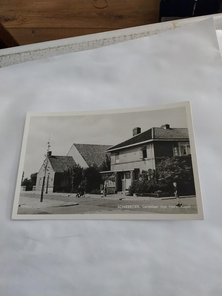 SCHIEBROEK. LARISELAAN MET HERV. KAPEL, Ophalen of Verzenden, 1960 tot 1980