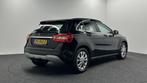 Mercedes GLA-klasse 180 Business Solution CAMERA TREKHAAK LM, Auto's, Gebruikt, 4 cilinders, Leder en Stof, 1335 kg