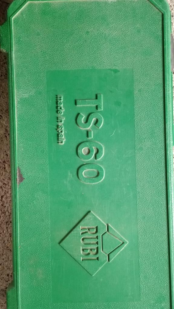 Tegelsnijder, Ophalen, Gebruikt