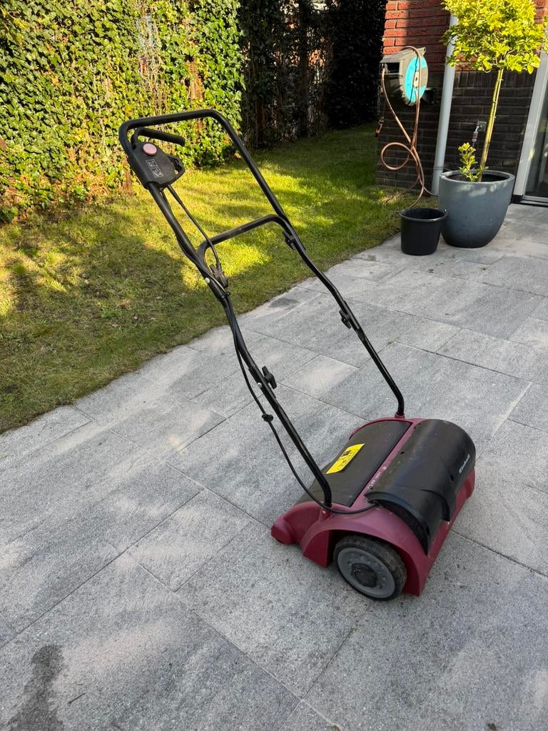 Einhell verticuteermachine electrisch, Ophalen, Zo goed als nieuw, Elektrisch