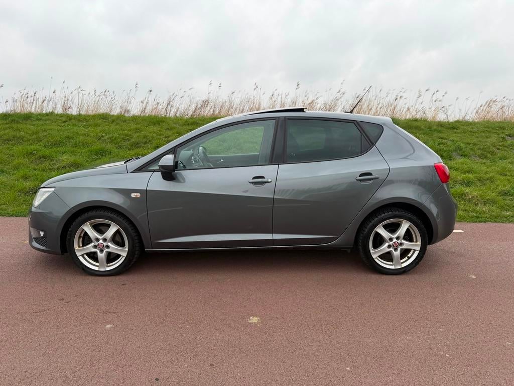Seat IBIZA FR 1.0 TSI 110-PK 6-BAK / PANORAMADAK / FULL LEDE, Auto's, Seat, Voorwielaandrijving, Gebruikt, Handgeschakeld, 550 kg