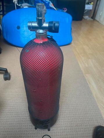 Duikfles 10 Liter - ongekeurd beschikbaar voor biedingen