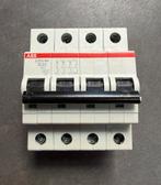 ABB automaat 4-polig 20A B-kar (S203-B20NA), Ophalen of Verzenden, Zo goed als nieuw