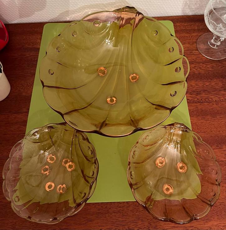 Art Deco Carl Stölzle Schelpen Schalen Set, Antiek en Kunst, Antiek | Glas en Kristal, Ophalen of Verzenden
