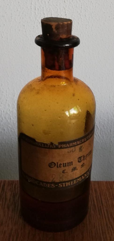 Oleum Thymi apotheekflesje, Antiek en Kunst, Curiosa en Brocante, Ophalen