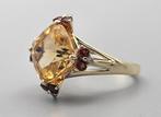 Gouden Vintage ring  edelsteen citrien en diamant. 2024/172., 18 tot 19, Goud, Met edelsteen, Ophalen of Verzenden