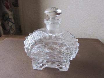 Antieke kristal perfume of lotion flacon - geslepen beschikbaar voor biedingen