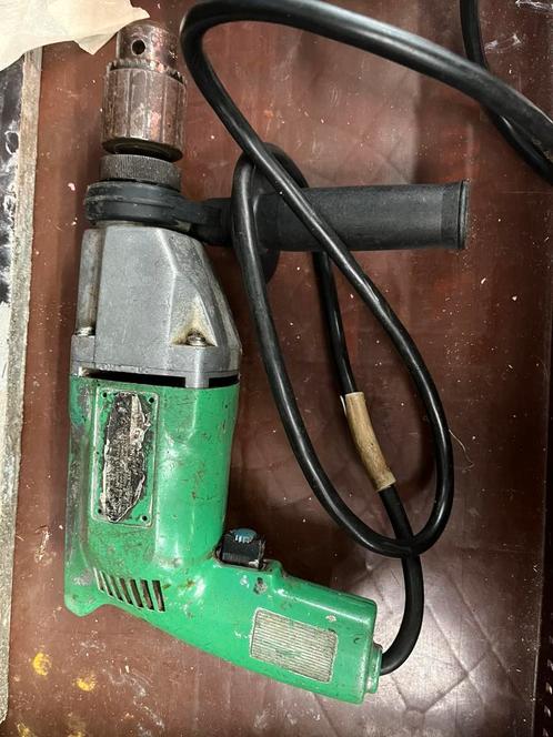 Boor hitachi, Doe-het-zelf en Verbouw, Gereedschap | Boormachines, Gebruikt, Boormachine, 400 tot 600 watt, Klopboormechanisme