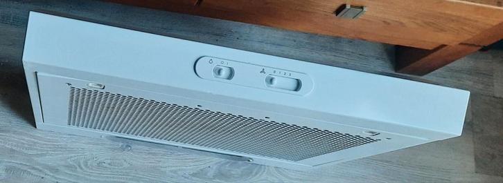 Wandafzuigkap met 3 snelheden inclusief vetfilter., Witgoed en Apparatuur, Afzuigkappen, Gebruikt, Vrijstaand, Ophalen