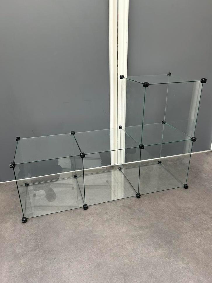 Modulaire  kubus lowboard vitrinekast, Huis en Inrichting, Kasten | Vitrinekasten, Zo goed als nieuw, 25 tot 50 cm, Ophalen