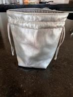 La Prairie Make-Up Tasje - Nieuw & Zilver, Ophalen of Verzenden, Nieuw, Grijs, Dame