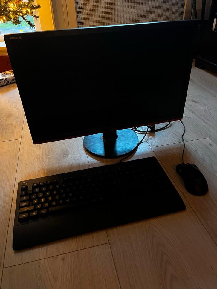 Complete PC Gaming Set: Monitor, Toetsenbord, Muis, Computers en Software, Monitoren, Gebruikt, 61 t/m 100 Hz, HDMI, Gaming, Hoofdtelefoonaansluiting