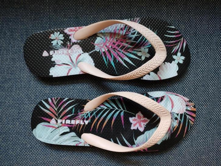 Firefly teenslippers, Kleding | Dames, Schoenen, Nieuw, Slippers, Zwart, Ophalen of Verzenden