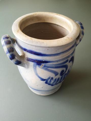 keulse pot beschikbaar voor biedingen