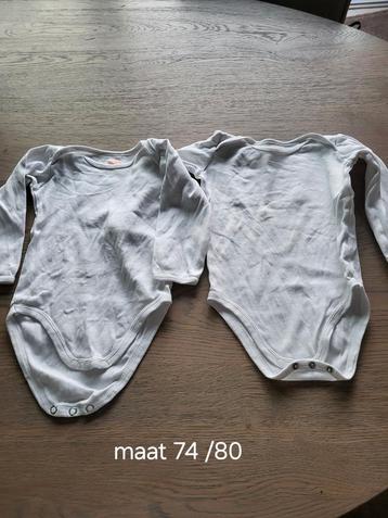 Kledingpakket maat 74 beschikbaar voor biedingen