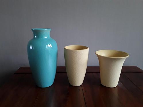 3 aardewerken vazen, retro mintgroen en zachtgeel, Huis en Inrichting, Woonaccessoires | Vazen, Zo goed als nieuw, Minder dan 50 cm