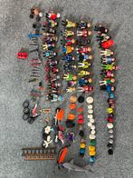 Playmobil verzameling poppetjes hoofddeksels enzov, Ophalen of Verzenden, Gebruikt, Los playmobil