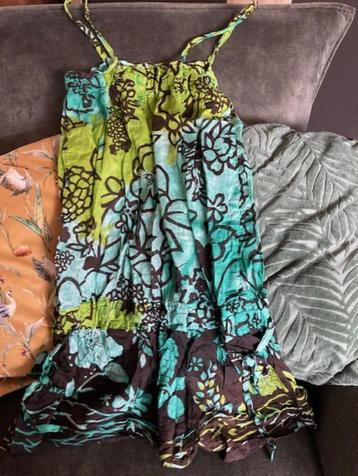 Playsuit en 2 topjes maat S beschikbaar voor biedingen