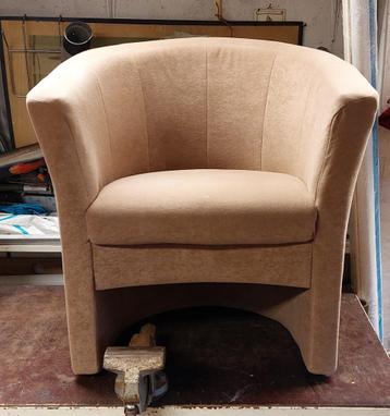 Fauteuil / bijzet stoel beschikbaar voor biedingen