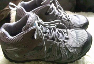 Columbia Omni grip Redmond Mid maat 39 beschikbaar voor biedingen