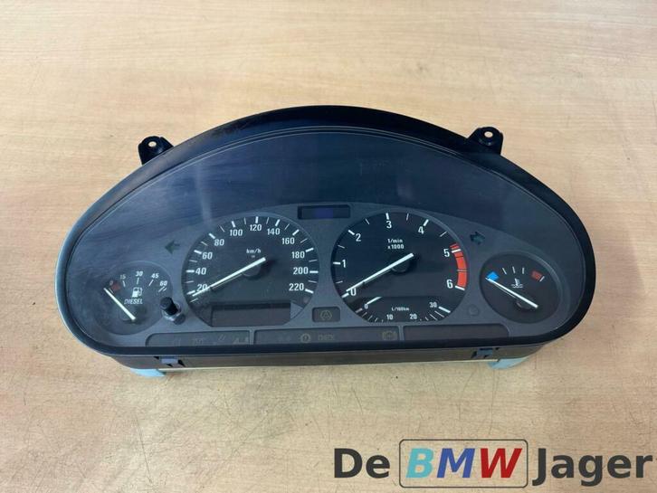 Instrumentenpaneel BMW 3-serie E36 diesel 62118357768, Auto-onderdelen, Dashboard en Schakelaars, BMW, Gebruikt, Ophalen of Verzenden