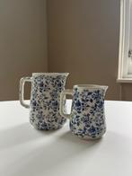 2 kannetjes - Staffordshire May Blossom - 10 en 13 cm hoog, Huis en Inrichting, Keuken | Servies, Overige typen, Ophalen of Verzenden