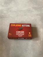 Exploding Kittens - Kaartspel vol Explosies en Katten!, Drie of vier spelers, Ophalen of Verzenden, Nieuw