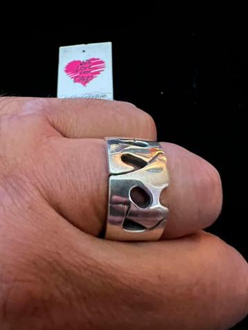 Massief zilveren ring van Otazu beschikbaar voor biedingen